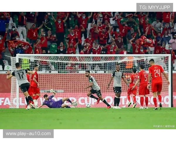 杜海勒4-2战胜吉达联合，布勒比纳帽子戏法